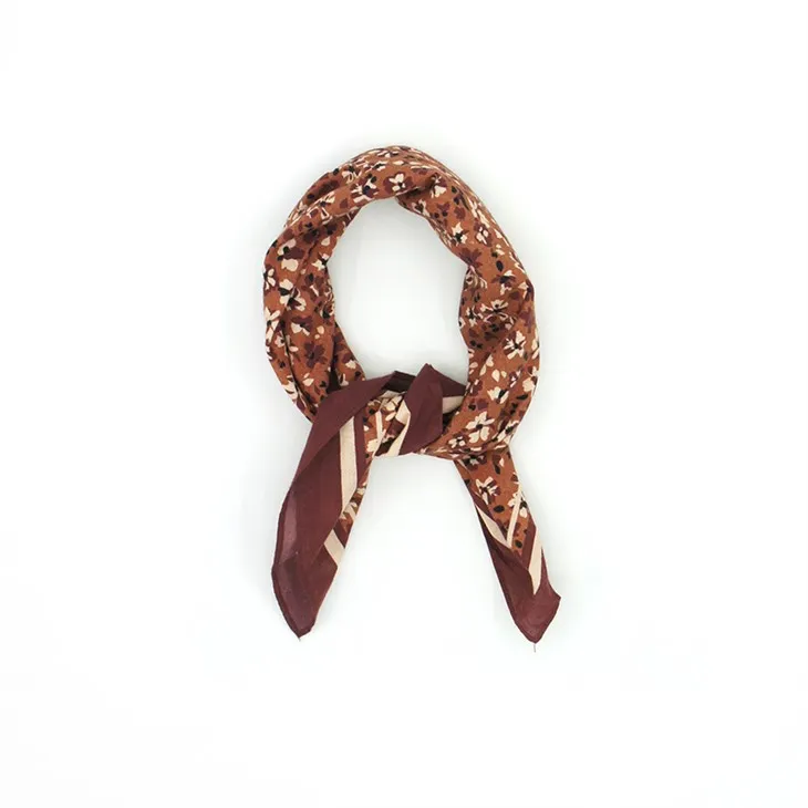 בנדנה פרחונית כותנה S124