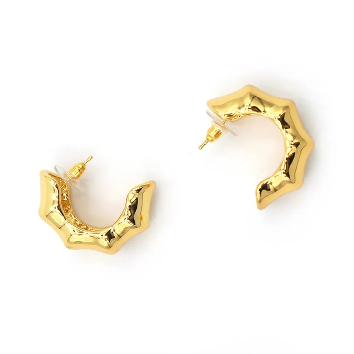 שארלוט חישוקים נפוחים